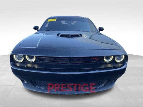 Used 2015 Dodge Challenger R/T Plus RWD image 3