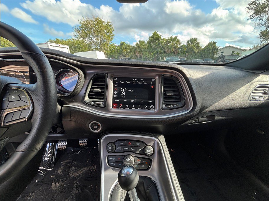 Used 2021 Dodge Challenger R/T Scat Pack RWD image 11