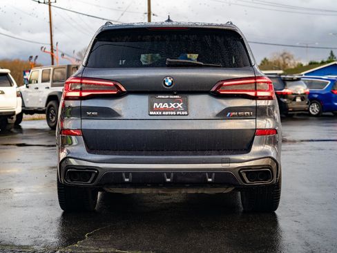 Used 2021 BMW X5 M50i image 11