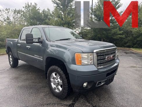 Used 2011 GMC Sierra 2500 Denali w/ Suspension Package, Off-Road image 1