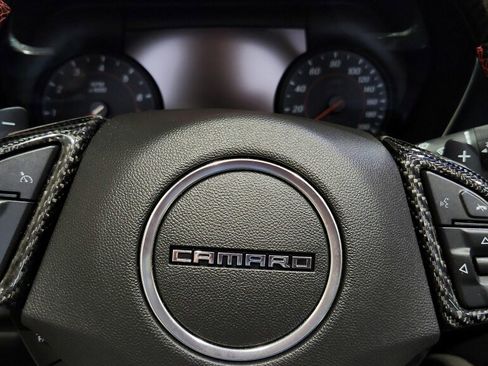Used 2018 Chevrolet Camaro ZL1 RWD image 30