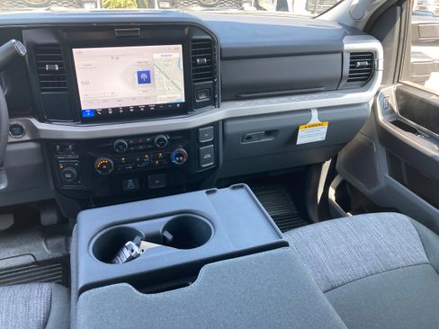 Certified 2026 Ford F250 XLT w/ XLT Premium Package image 11