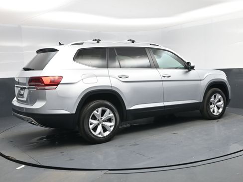 Used 2018 Volkswagen Atlas SE image 4