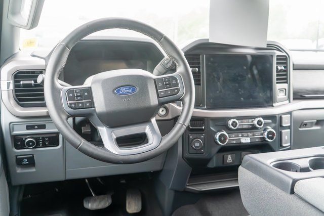 Used 2025 Ford F150 XLT w/ Equipment Group 301A Standard AWD/4WD image 8