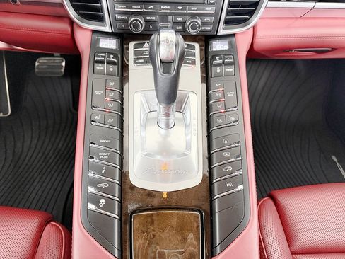 Used 2016 Porsche Panamera Turbo AWD/4WD image 78