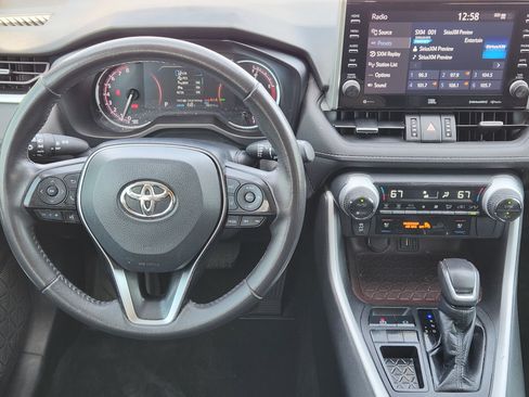 Used 2022 Toyota RAV4 Limited FWD image 52