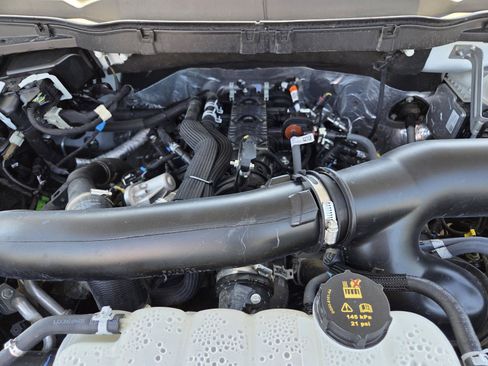 Used 2025 Ford F150 XLT w/ Equipment Group 301A Standard AWD/4WD image 23