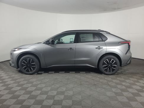 New 2026 Subaru Solterra Premium image 7