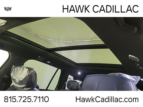 New 2026 Cadillac Vistiq Premium Luxury w/ LPO, Floor Liner Package AWD/4WD image 13