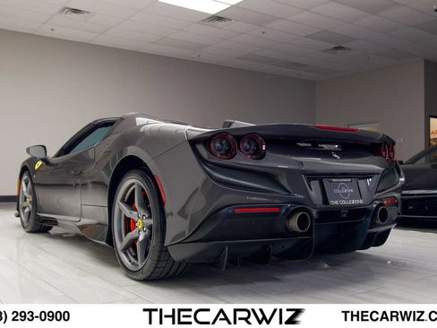 Used 2022 Ferrari F8 Tributo RWD image 23