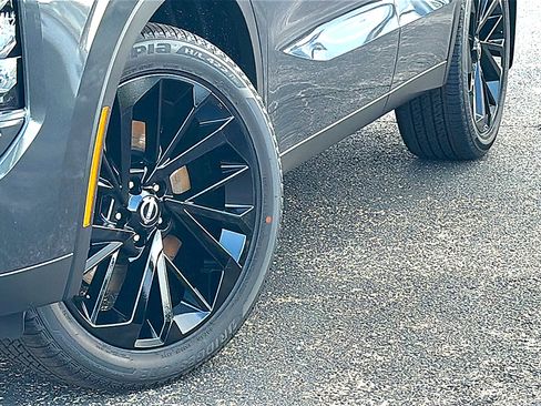 New 2026 Nissan Rogue SL AWD/4WD image 3