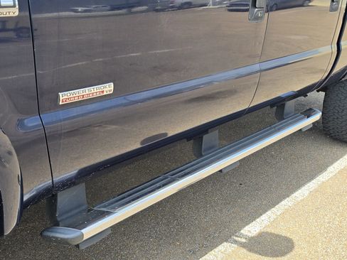 Used 2005 Ford F250 4x4 Crew Cab Super Duty image 5