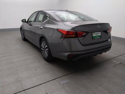 Used 2023 Nissan Altima 2.5 SV image 5