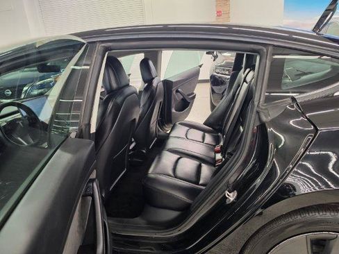 Used 2022 Tesla Model 3 Standard Range RWD image 28