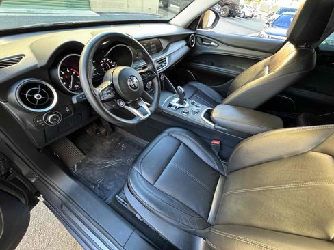 Used 2020 Alfa Romeo Stelvio Ti w/ Nero Edizione image 45