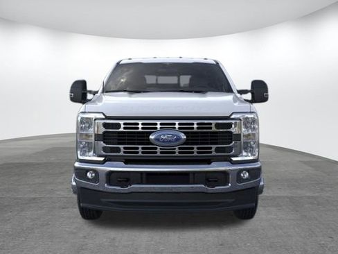 New 2026 Ford F350 XL w/ XL Chrome Package image 6