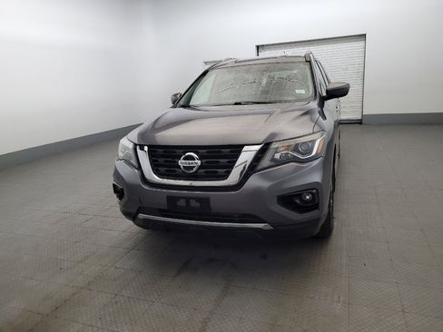 Used 2017 Nissan Pathfinder SV AWD/4WD image 15