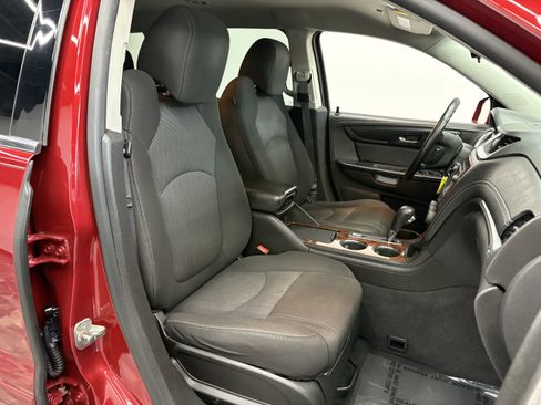 Used 2014 Chevrolet Traverse LT w/ All-Star Edition image 20