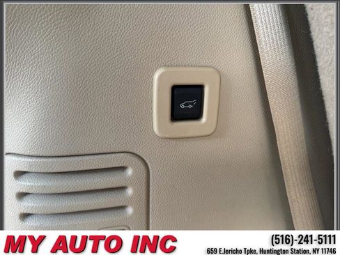 Used 2010 Ford Expedition Eddie Bauer image 34