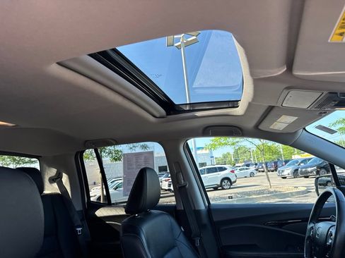 Certified 2017 Honda Ridgeline RTL-E image 18
