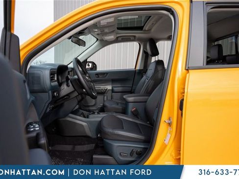 New 2026 Ford Maverick Lariat w/ Black Appearance Package image 5