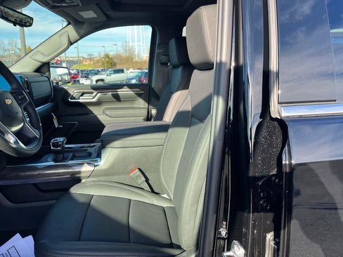 New 2026 Chevrolet Silverado 1500 LTZ w/ LTZ Premium Package image 20