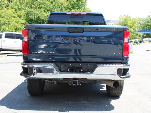 Used 2022 Chevrolet Silverado 2500 LTZ w/ LTZ Texas Edition AWD/4WD image 6