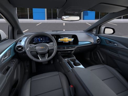 New 2026 Chevrolet Equinox EV LT image 15