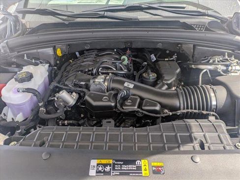 New 2025 Jeep Grand Cherokee L Laredo w/ Luxury Tech Group I image 20