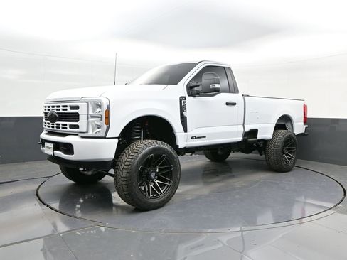 Used 2025 Ford F250 XL w/ XL Off-Road Package image 29