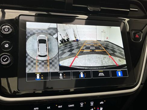 Used 2023 Chevrolet Bolt EUV Premier w/ Sun & Sound Package image 6