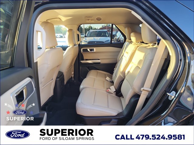 Used 2024 Ford Explorer XLT w/ Equipment Group 202A AWD/4WD image 9