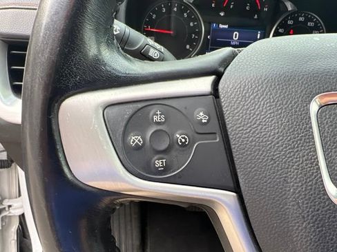 Used 2020 GMC Terrain SLE w/ Driver Convenience Package FWD image 21