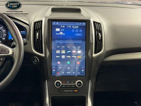 Certified 2024 Ford Edge Titanium AWD/4WD image 21