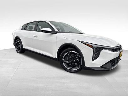 New 2025 Kia K4 EX