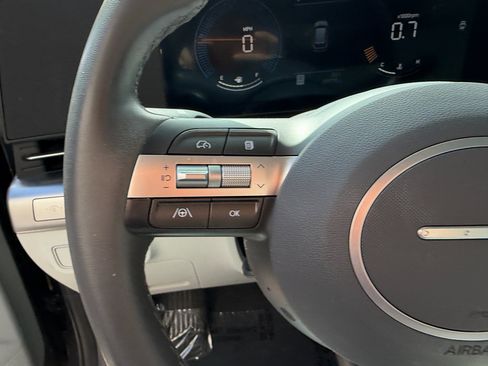 Used 2024 Hyundai Kona SEL AWD/4WD image 15