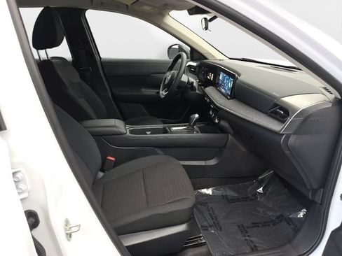 Used 2026 Nissan Kicks S FWD image 37