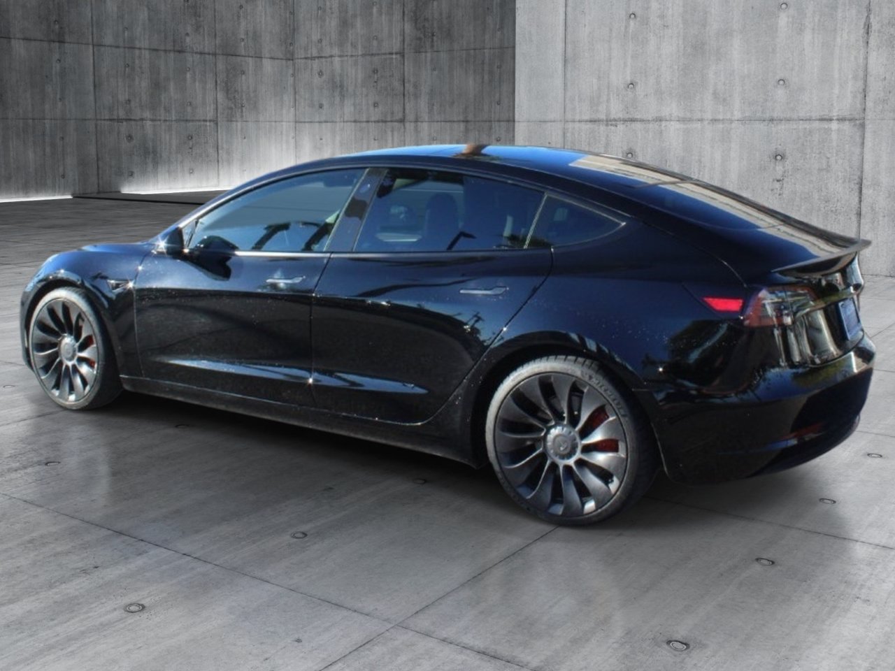 Used 2023 Tesla Model 3 Performance AWD/4WD image 3