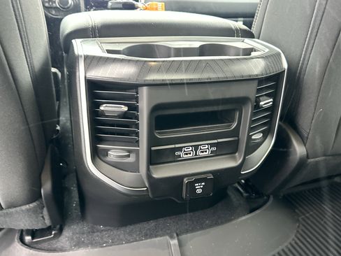 New 2026 RAM 1500 Big Horn AWD/4WD image 32