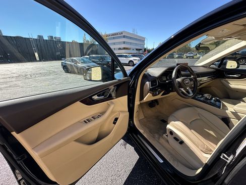 Used 2019 Audi Q7 3.0T Premium image 9