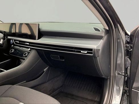 Used 2026 Hyundai Sonata SEL FWD image 17