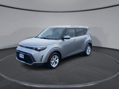 Used 2024 Kia Soul LX w/ Option Group 015