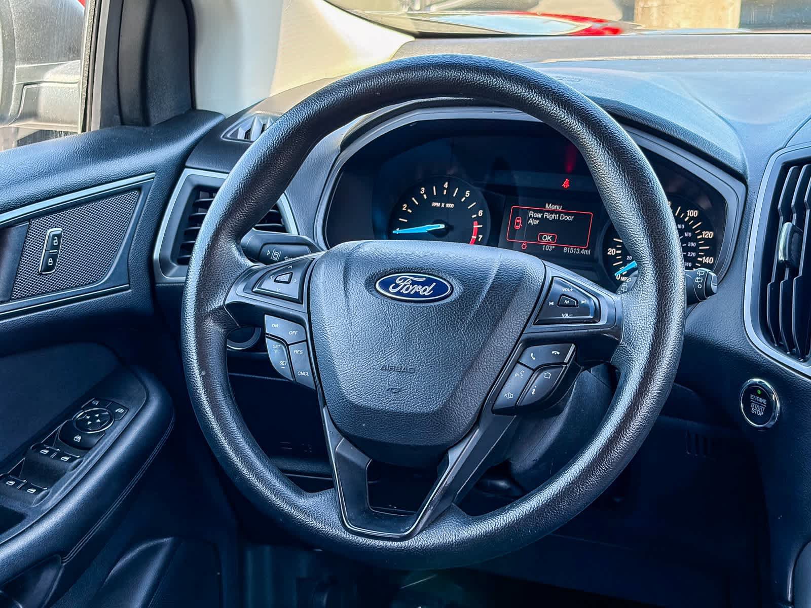 Used 2019 Ford Edge SE FWD image 14