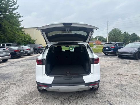 Used 2025 Chevrolet Blazer LT FWD image 32