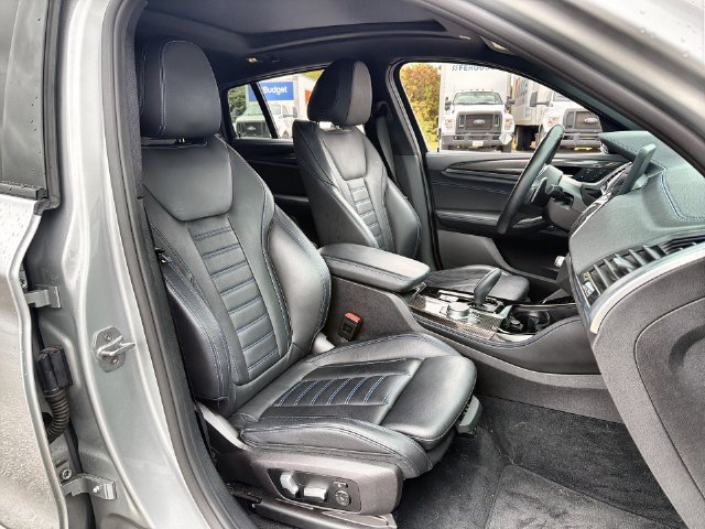 Used 2020 BMW X4 M40i w/ Executive Package AWD/4WD image 25