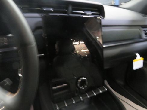 New 2026 GMC Terrain AT4 w/ Convenience Package III image 12