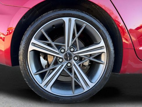 Used 2023 Genesis G70 2.0T image 27