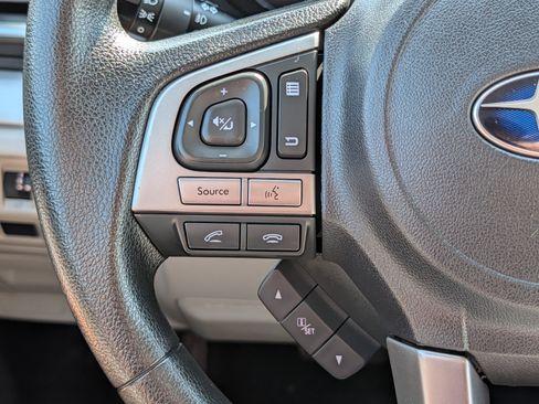 Used 2018 Subaru Forester 2.5i Premium AWD/4WD image 30