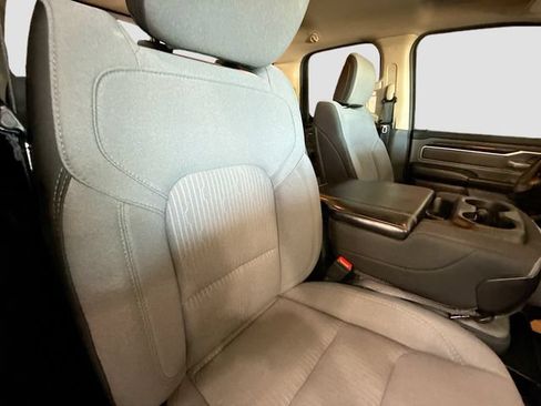 Used 2019 RAM 1500 Big Horn AWD/4WD image 28