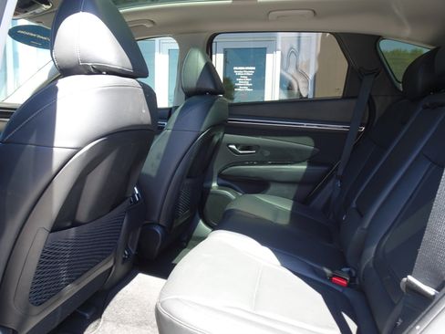 Used 2023 Hyundai Tucson Limited AWD/4WD image 15